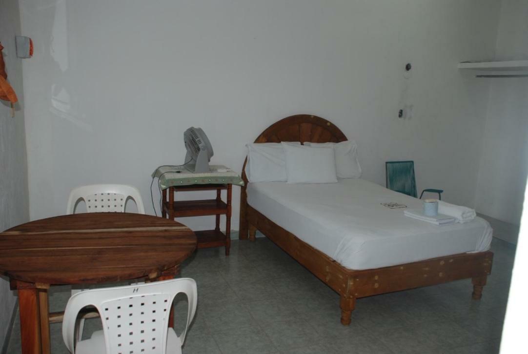 Hospedaje Papagrande Homun Екстер'єр фото